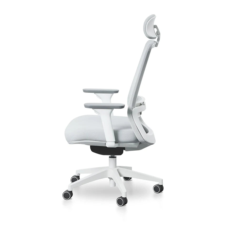 Aero Sync Mesh Office Chair - White