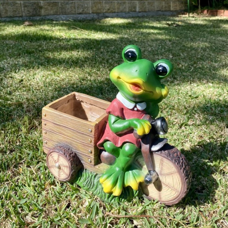 Charming Garden Frog Figurine Decor
