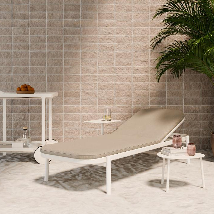 Chic Poolside White Comfort Sun Lounge & Side Table - Sandy Grey