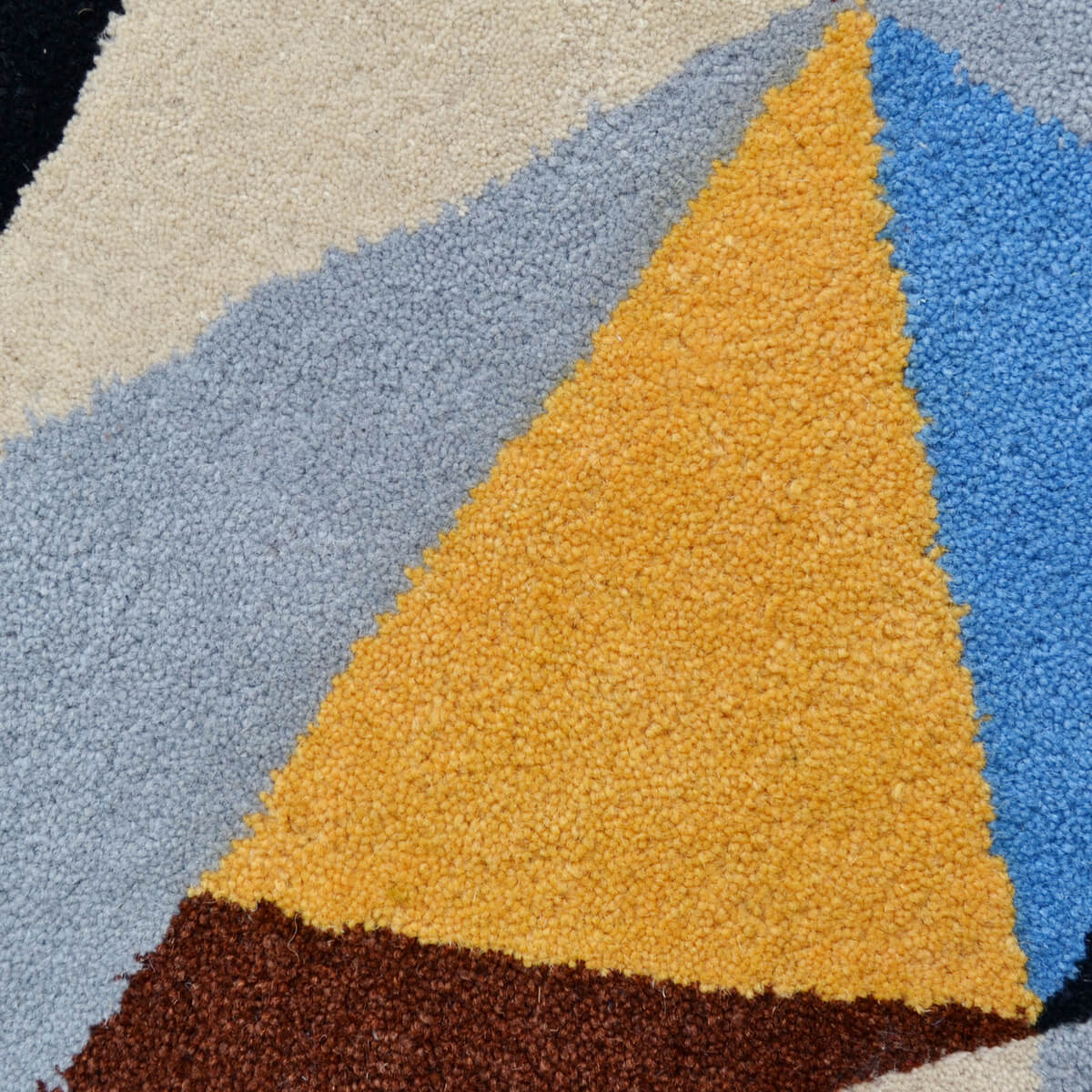 Colorful Triangles Handmade Woolen Rug - Round