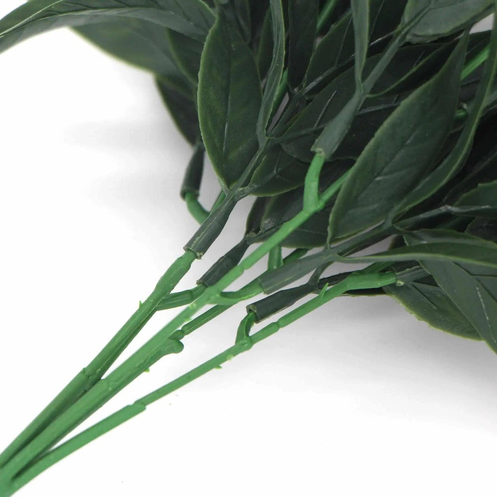 Dark Green UV Resistant Tipped Willow Oak Stem 30cms