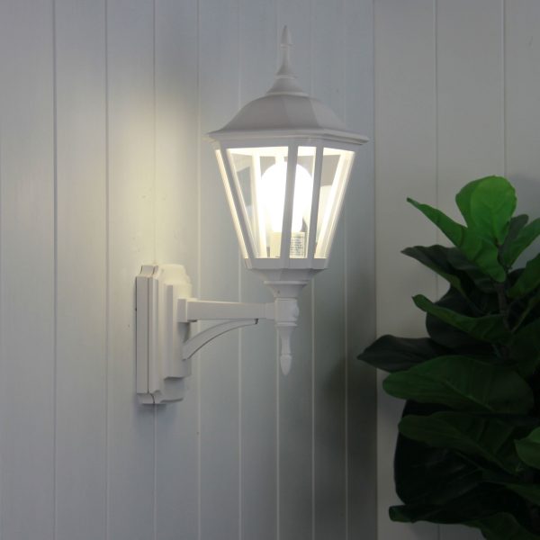Double Insulated Aluminium Outdoor Coach Light (Available in 2 Colors)