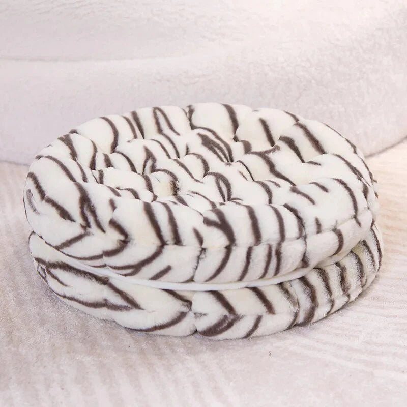 Elegant Round Shape Soft Cushion Pillow 55cms - White Tiger