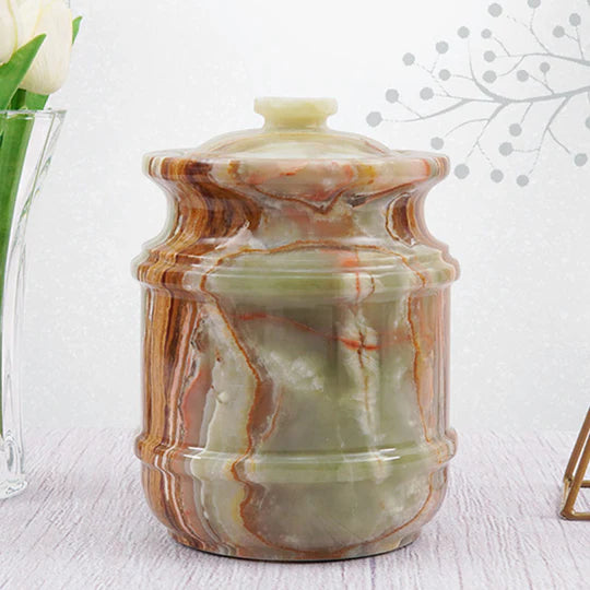 Elegant Silhouette Ornate Classic Urn - Green