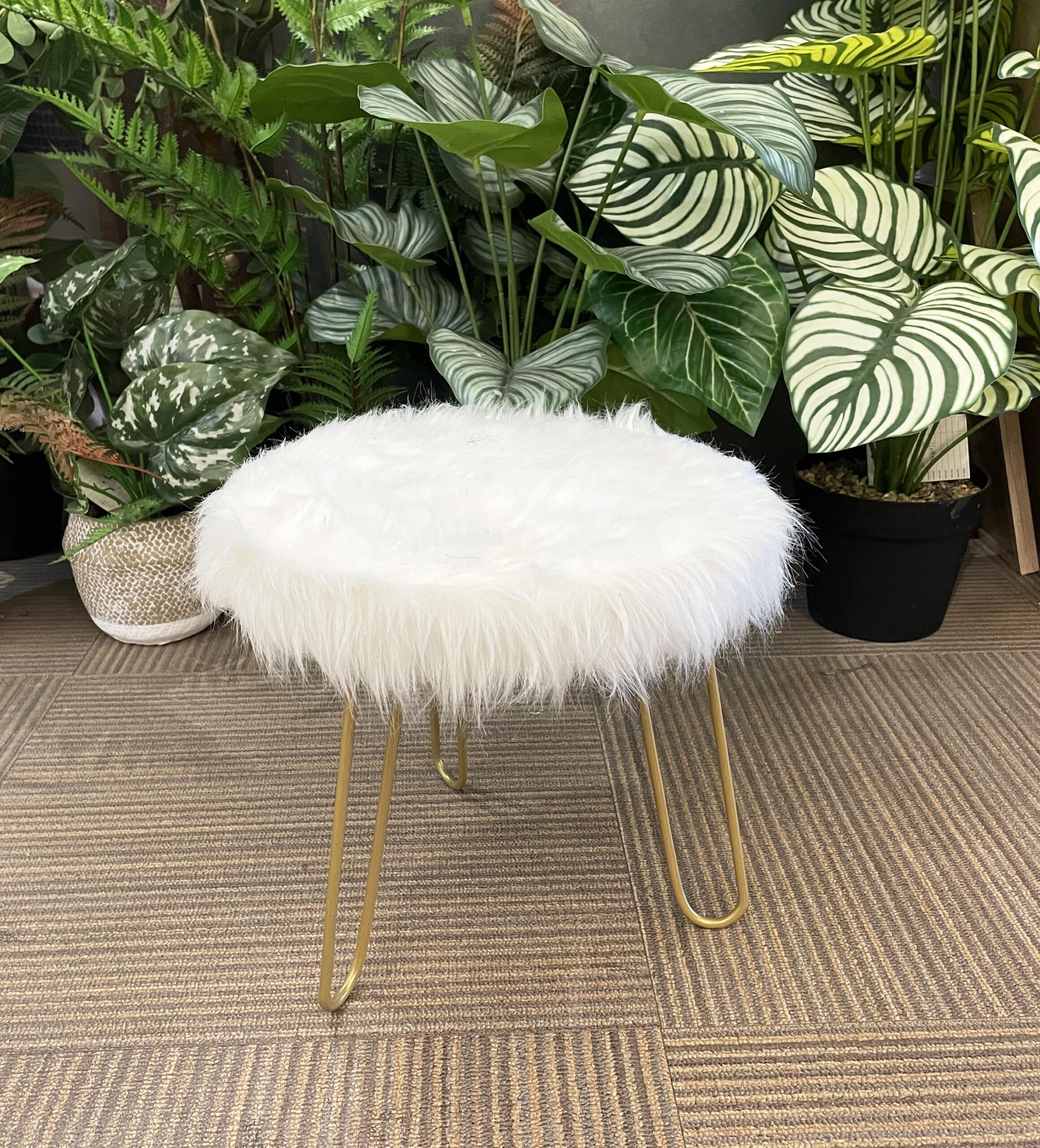 Faux Fur Shaggy White 3-Legged Kids Stool - 28cms
