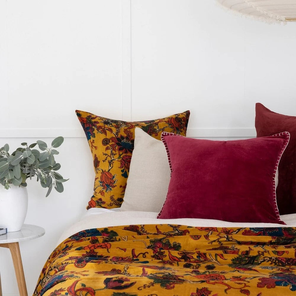 Floral Decorative Velvet Blanket Quilt - Amber