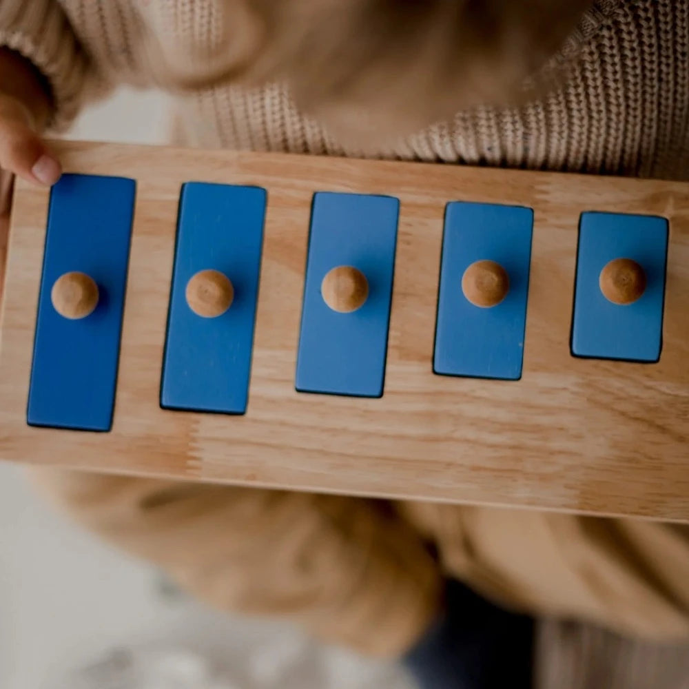 Fun Play Short - Tall Knob Puzzle