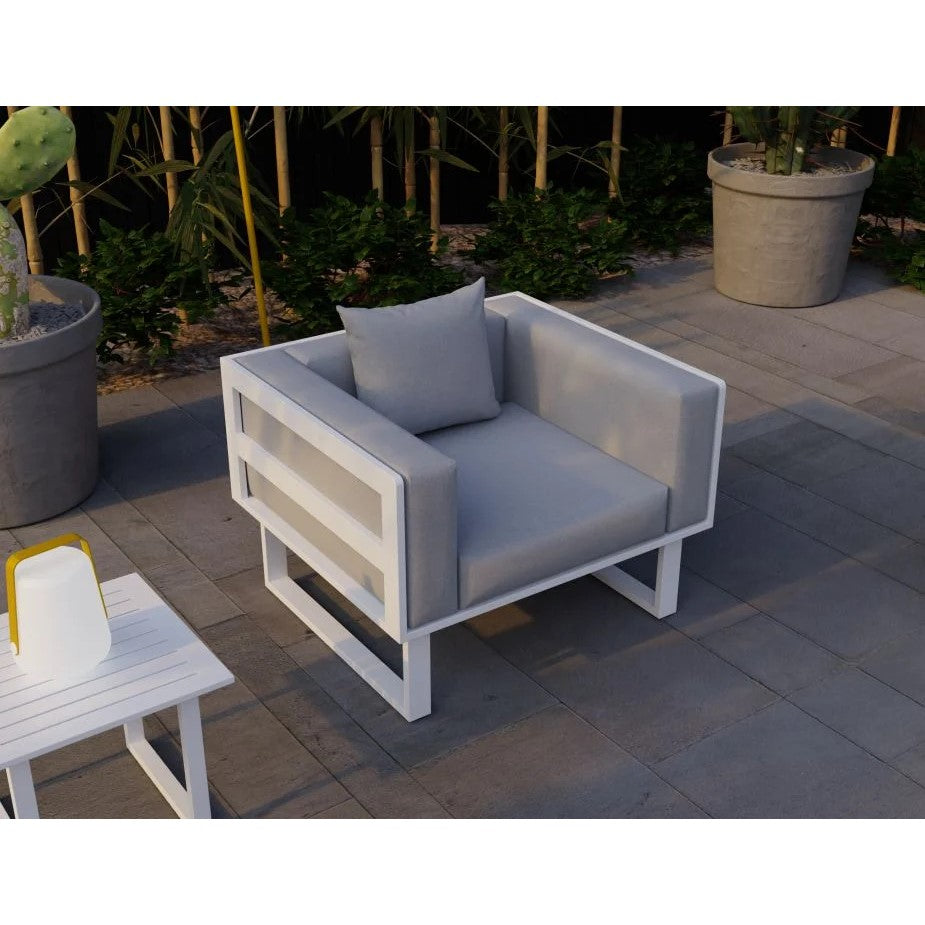 Garden Oasis Single Seater Arm Sofa (Available in 2 colors)