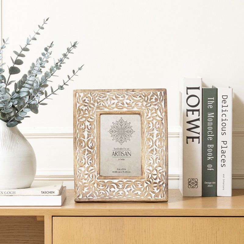 Handcrafted Mango Wood 'Barbed' Photoframe - 4x6"