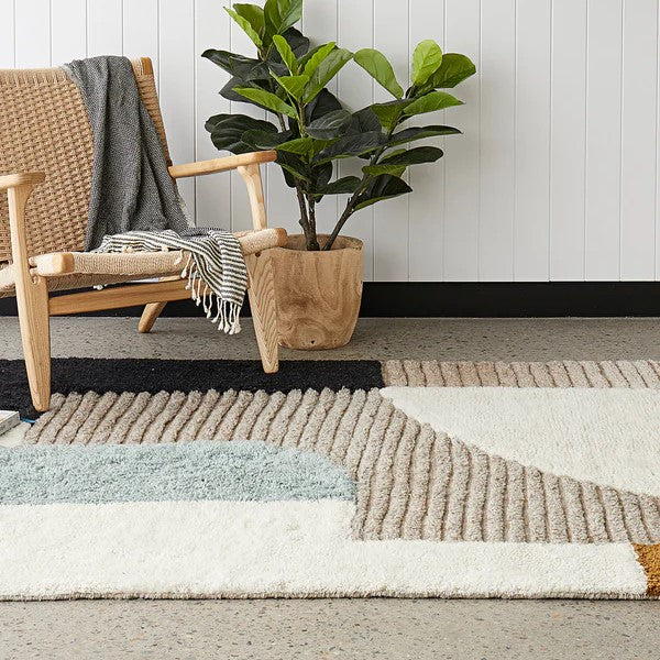 Handwoven Vibrant Summit Elroy Multi Rug - 225x155cms