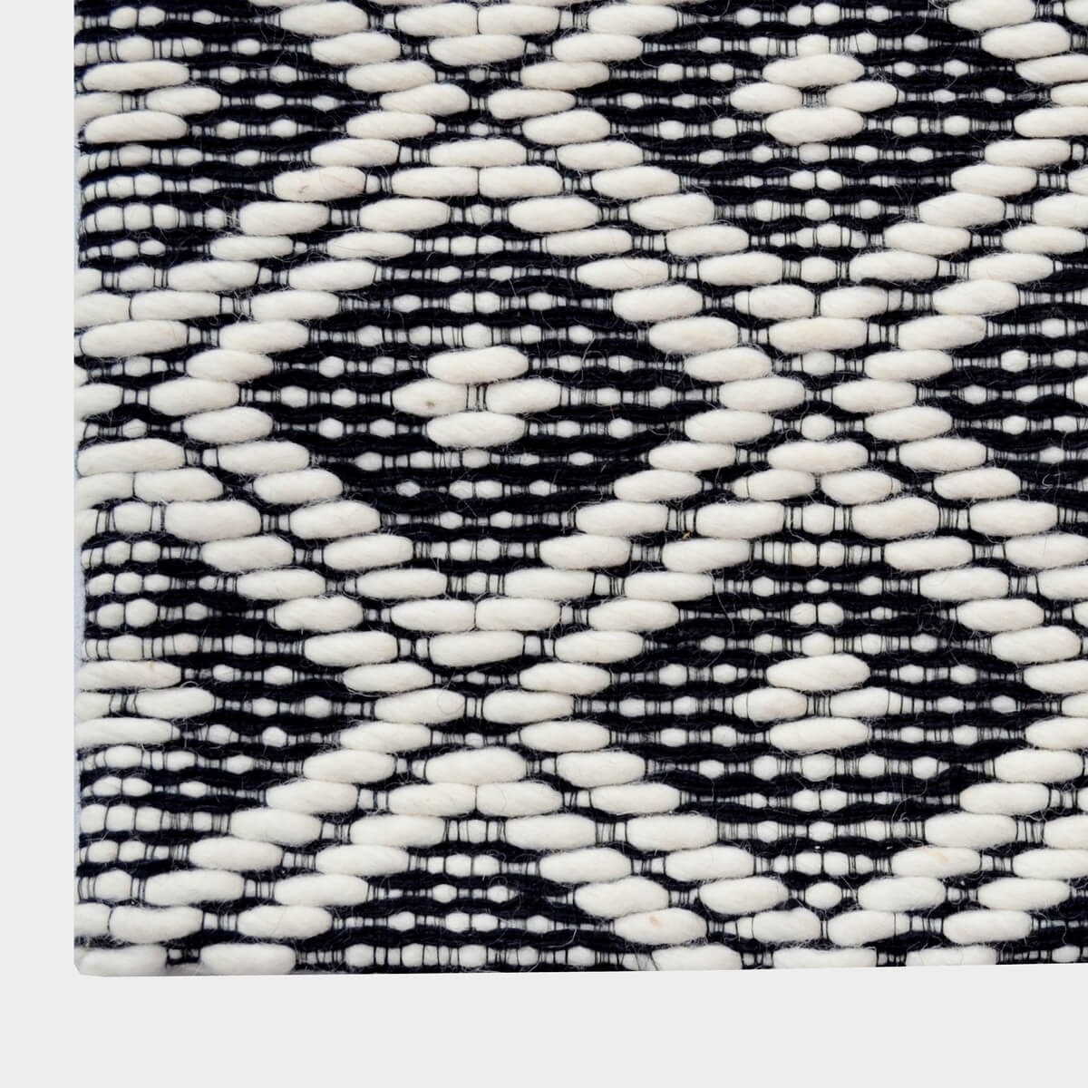 Insight Handmade Woollen Rug - Black (Available in 3 Sizes)