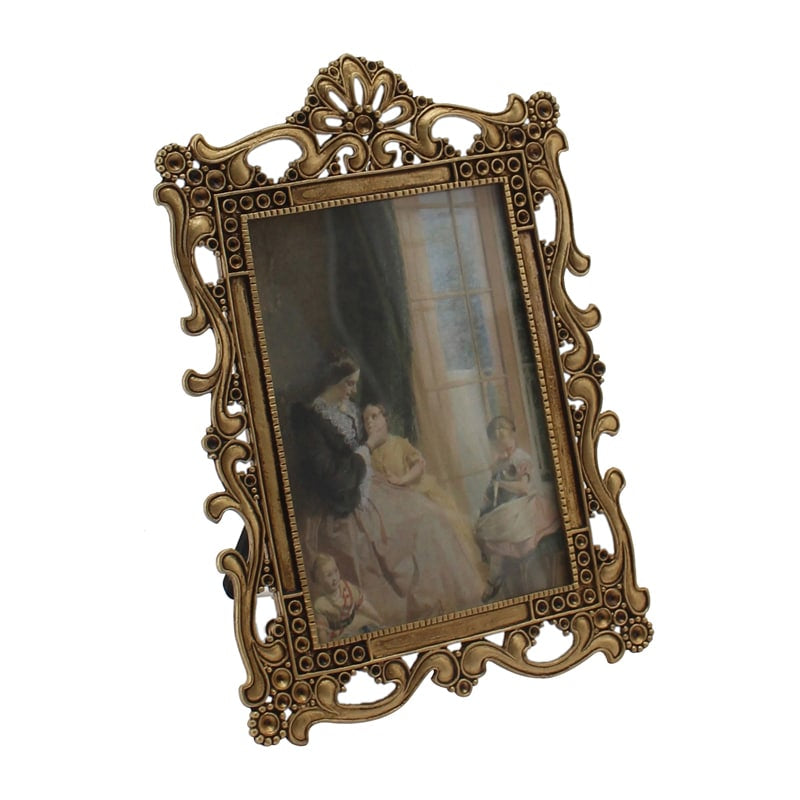 Luxurious Antique Gold Metal Frame with Ornate Details
