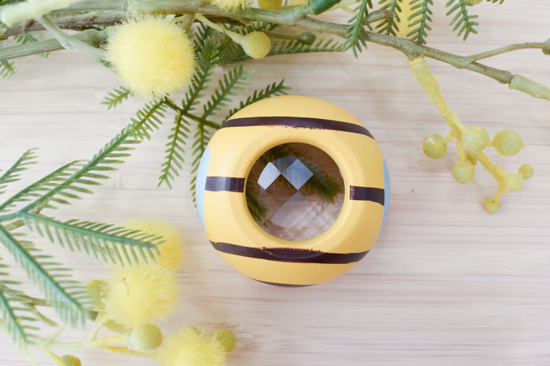 Little Explorer - Wooden Bee Kaleidoscope Prism