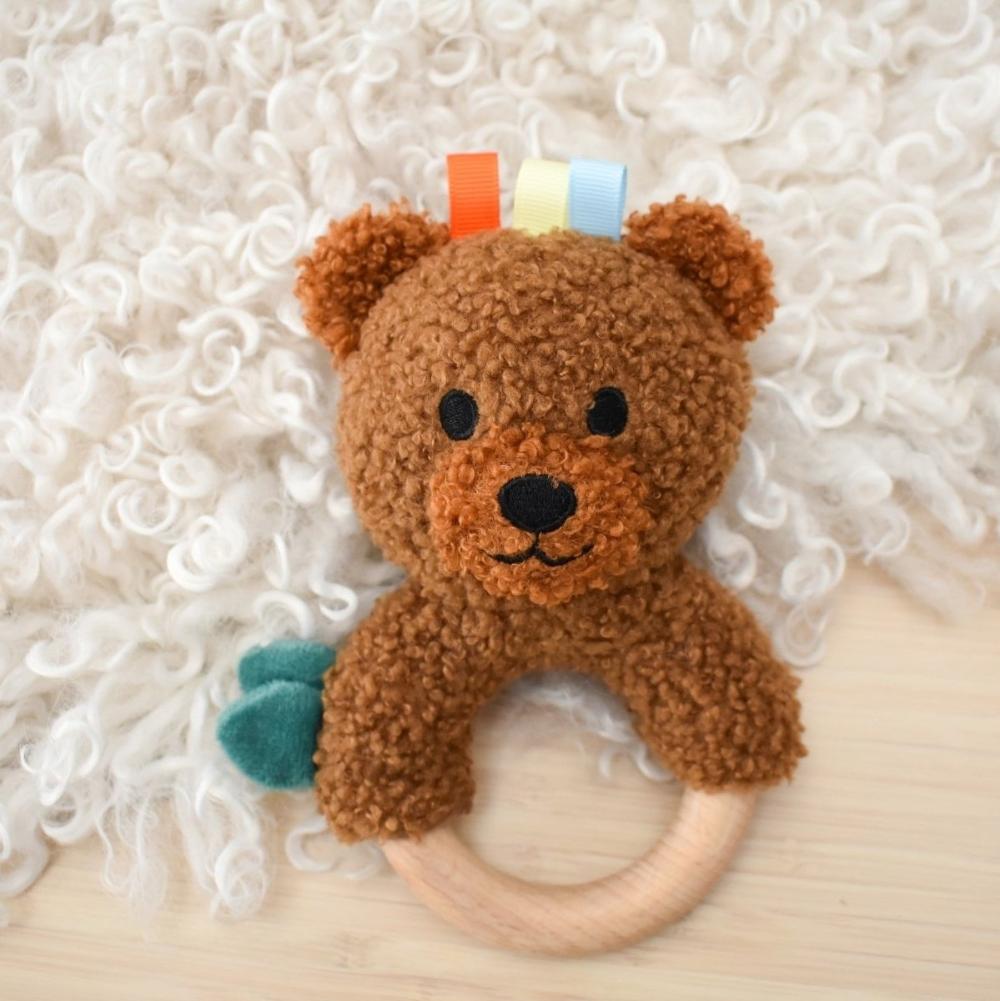 Natural Comfort Maple Bear Wooden Ring Rattle