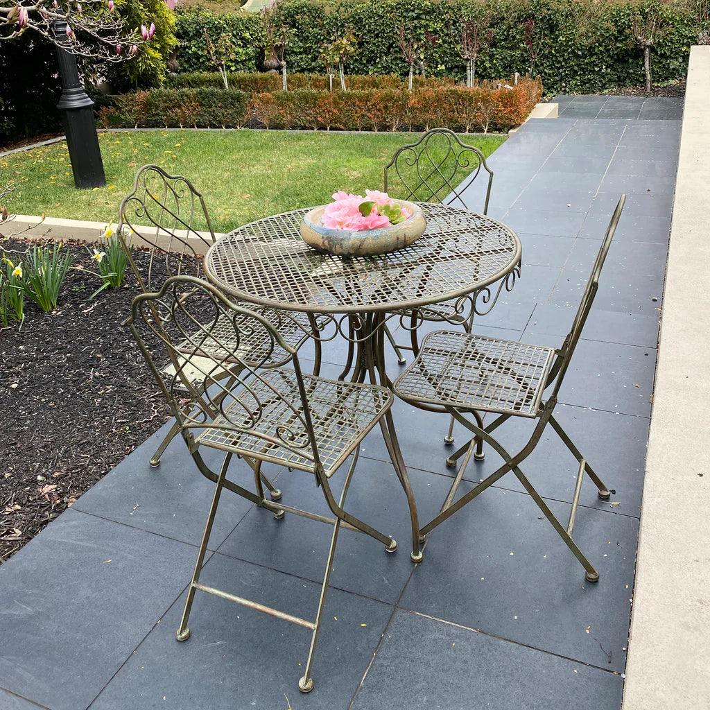 Patio Bistro Metal Table Setting in Antique Bronze - Set of 5