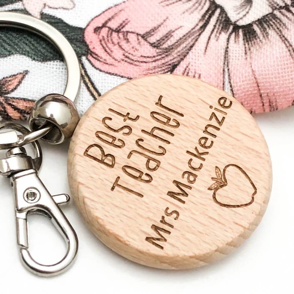 Personalised BEST TEACHER Timber Keychain