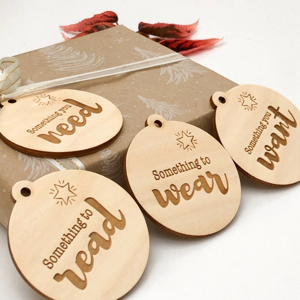 Personalised Simplicity Set of 4 Wooden Gift Tags - Star Design
