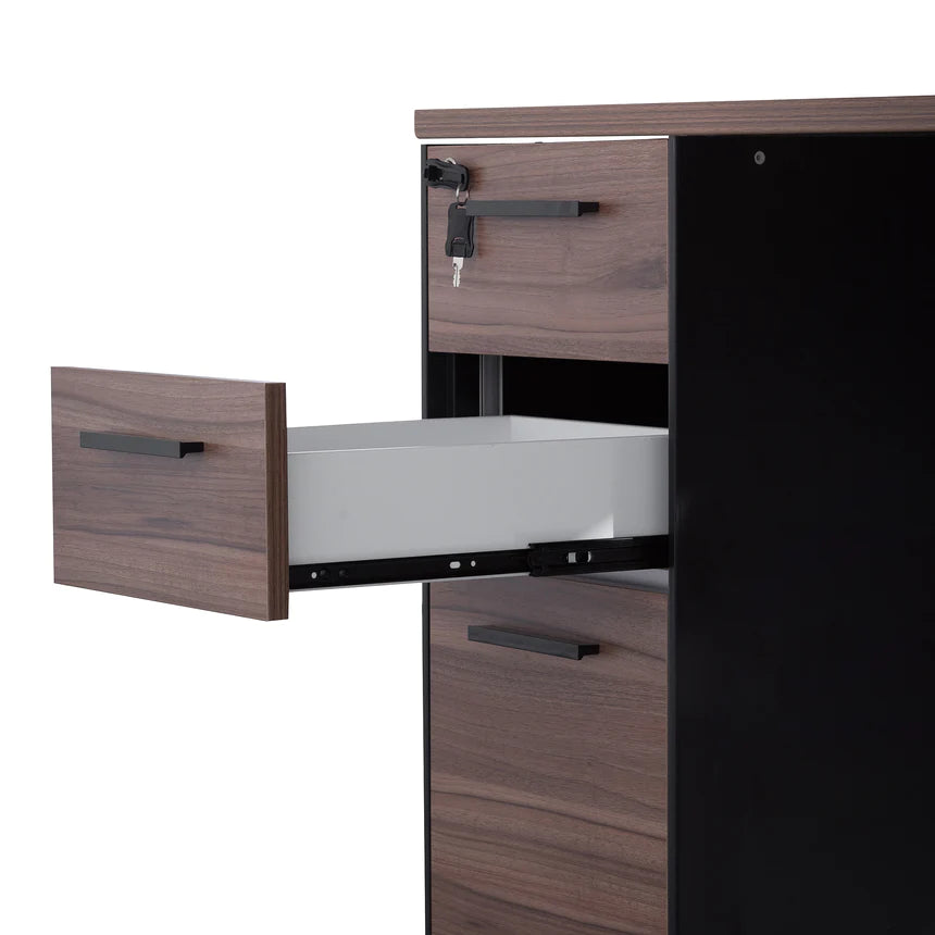 Precision Crafted Office Desk 160cms - Black