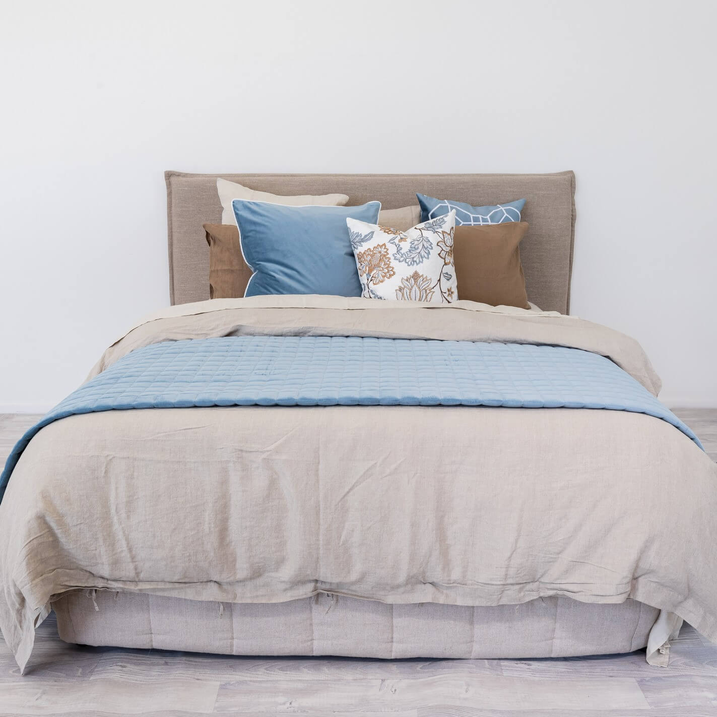 Pure Linen Luxury Doona - Alabaster (Available in 2 Sizes)