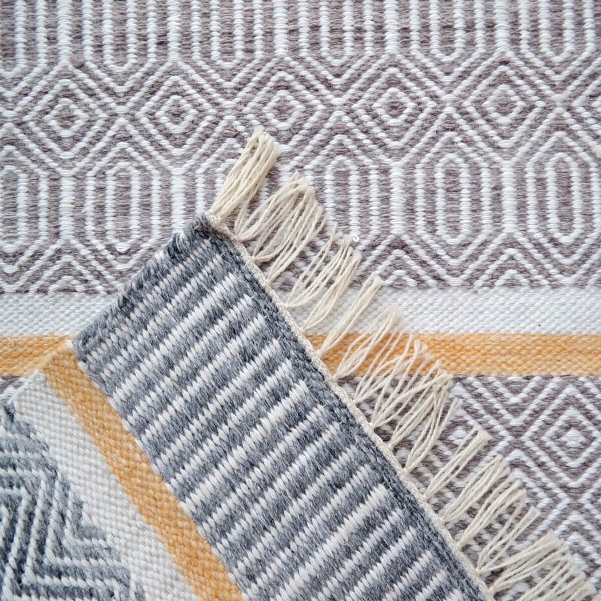 Radianta Handmade Woollen Rug - Navy (Available in 4 Sizes)