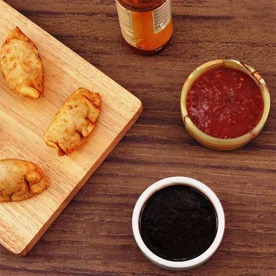 Refined Marble Sauce Cups Set - Green & White