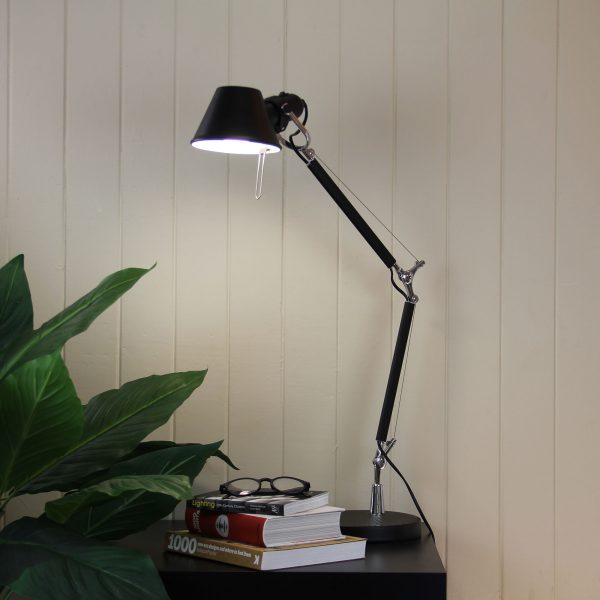 Retro-Inspired Adjustable Task Lamp (Available in 3 Colors)