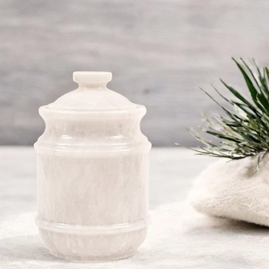 Sculpted Detail Luxury Style Urn - White
