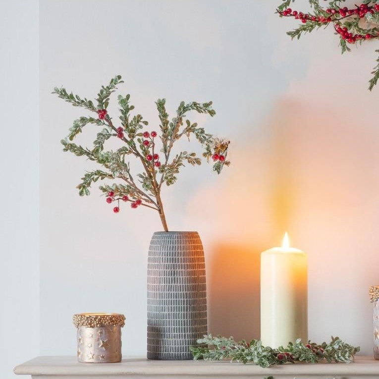 Set of 3 Artificial Frosted Mini Leaf Sprays Red Berries