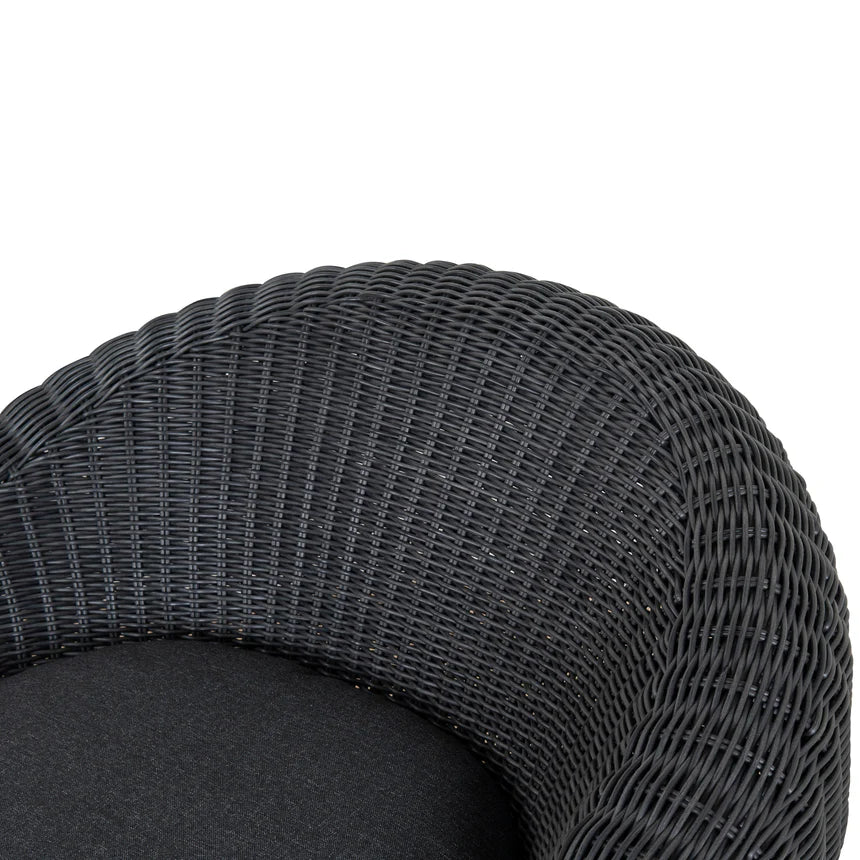 Sleek & Minimalist Design Rattan Lounge Chair - Black