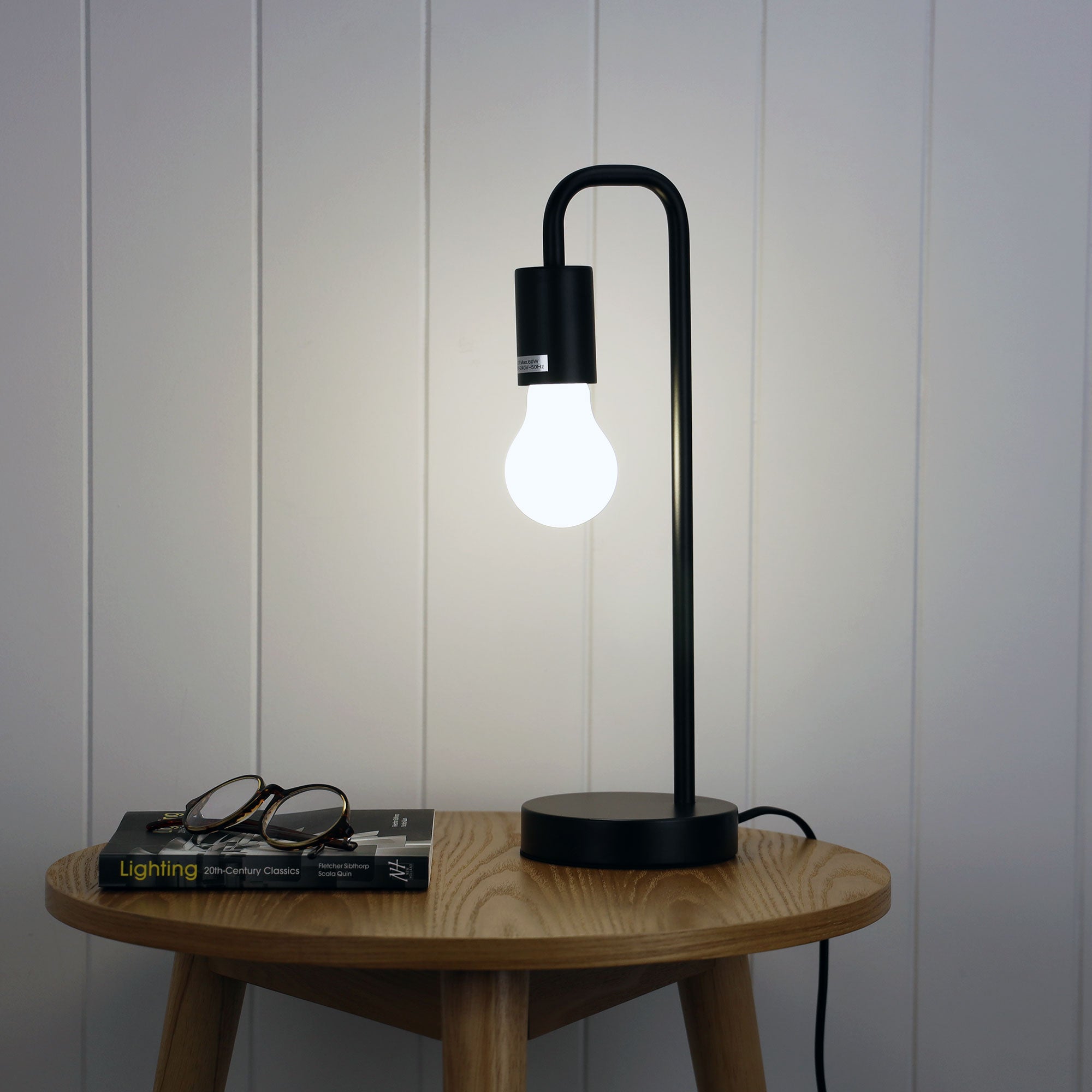 Stylish Ceramic Table Lamp (Available in 3 Colors)