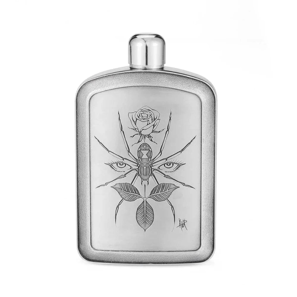Stylish Limited Edition Noir Spider Pewter Hip Flask 150 ML