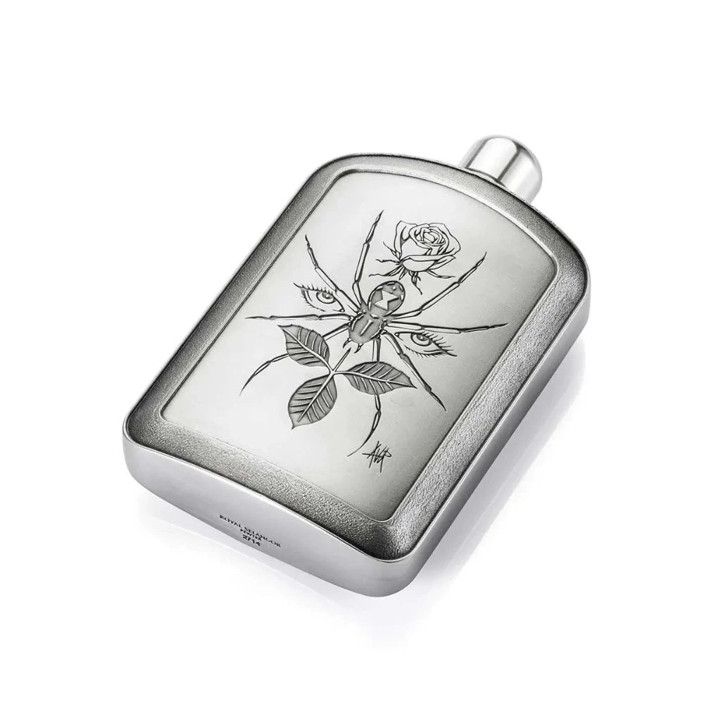 Stylish Limited Edition Noir Spider Pewter Hip Flask 150 ML