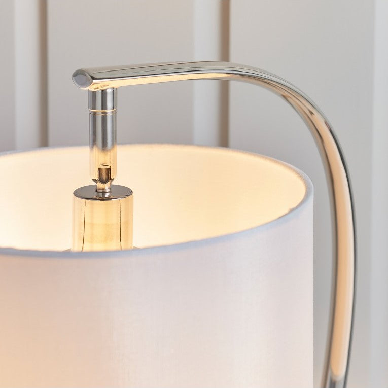 Vintage Opulence In Elegantly Arched Table Lamp