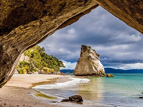 Cathedral Cove New Zealand 1000 Piece Jigsaw Puzzle