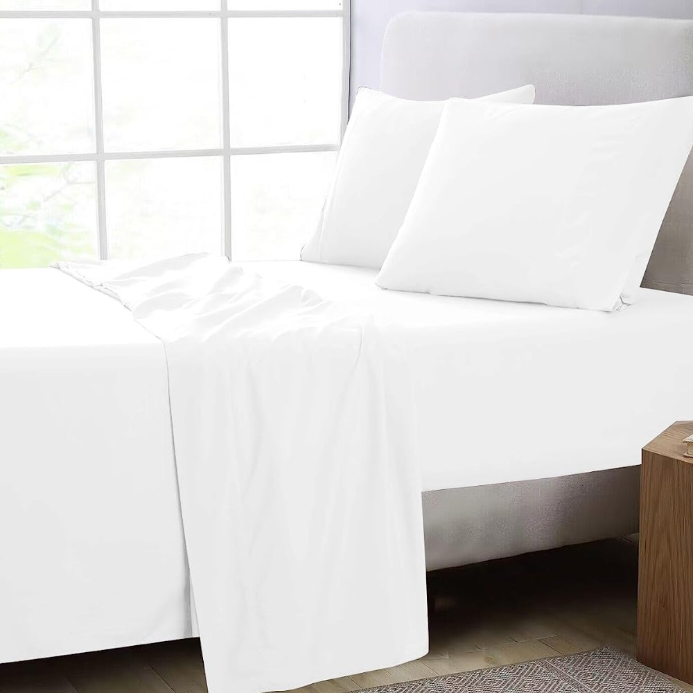 2000 Thread Count Ultra Soft Microfiber 4 Pcs Bed Sheet Set - King (White)