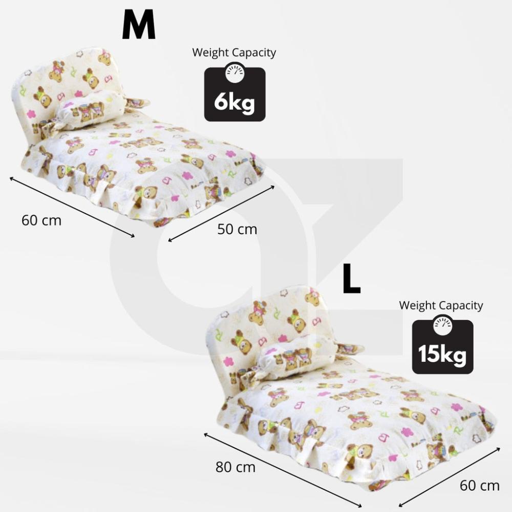 Pet Bed with Pillow and Quilt Star (Medium)