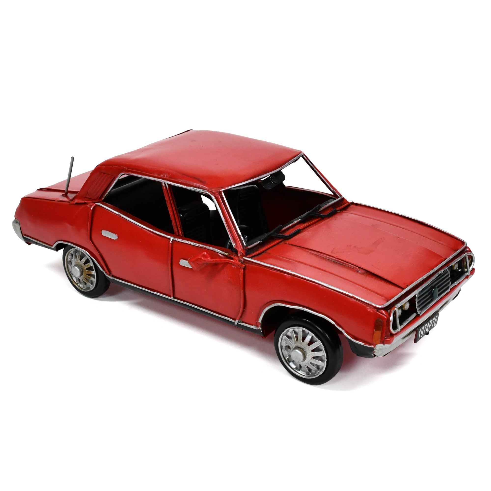 1974 Leyland P76 Car 26cm Metal Decor