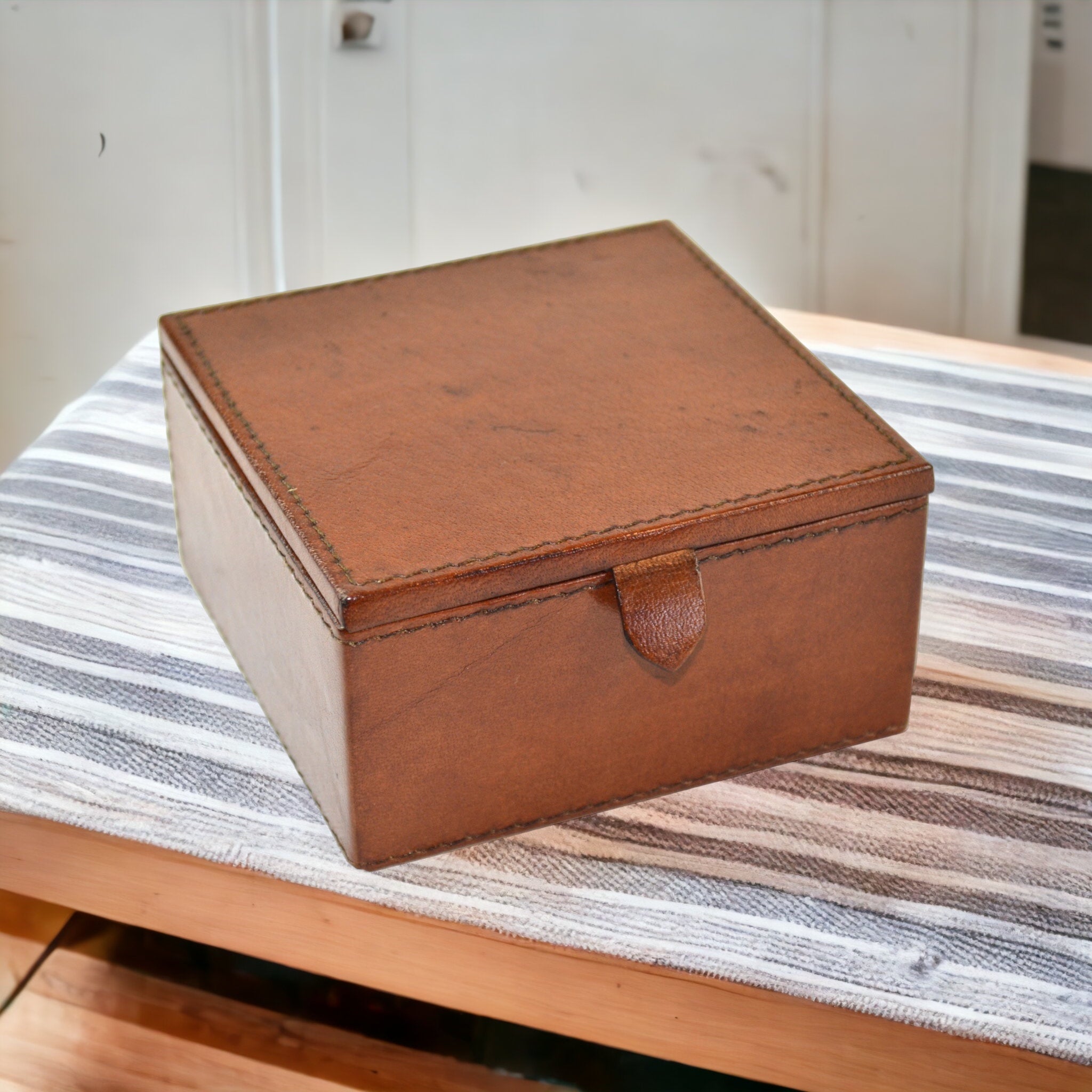 Square Leather Travel Jewelry Box (5 Colors to Choose)