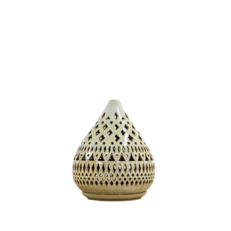 Captivating Ambience In Eye-Catching Lantern