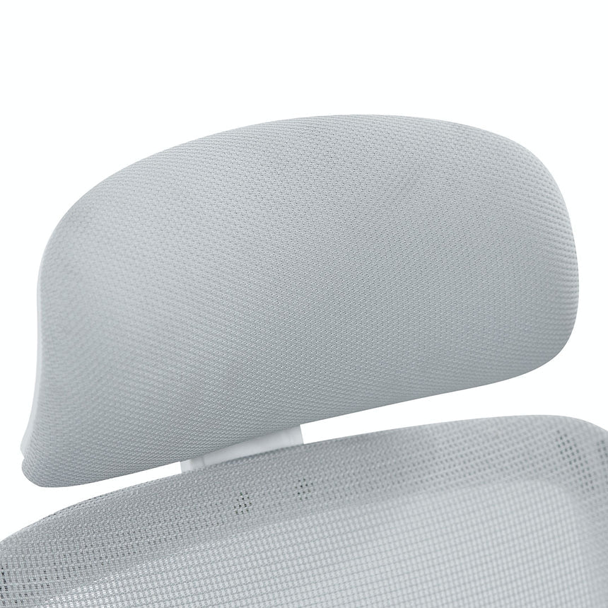 Aero Sync Mesh Office Chair - White