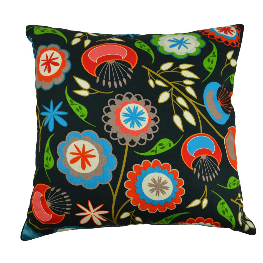 Attractive Skandi Cushion With Recycled Fill 45 X 45cms
