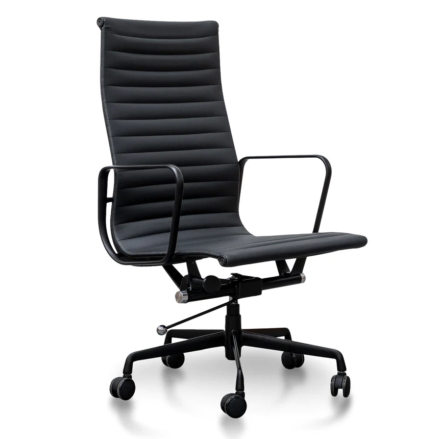 Chic Relaxation Office Chair - Black