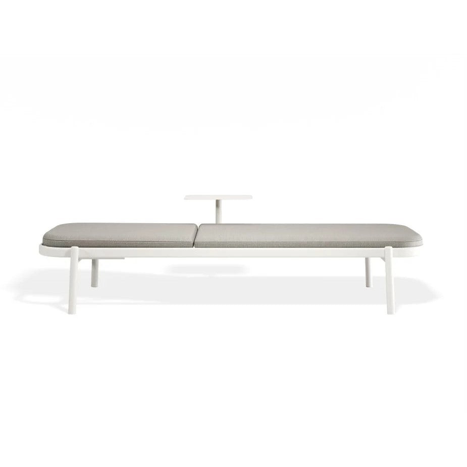 Chic Poolside White Comfort Sun Lounge & Side Table - Sandy Grey