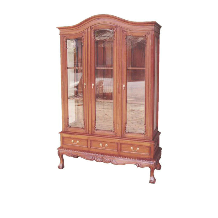 Craftsmanship Chippendale Glass Display Cabinet - Light Mahogany