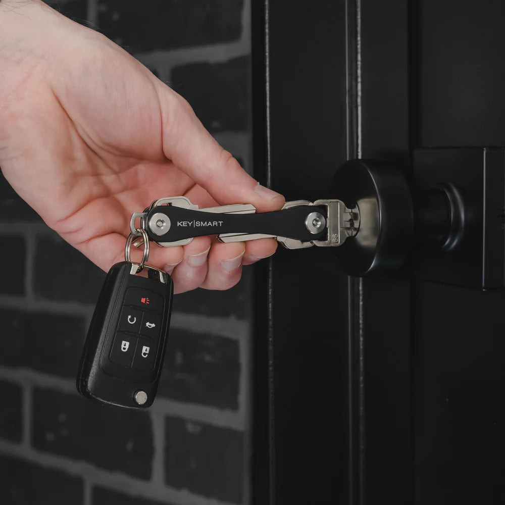 Key Master Compact Key Holder and Organizer