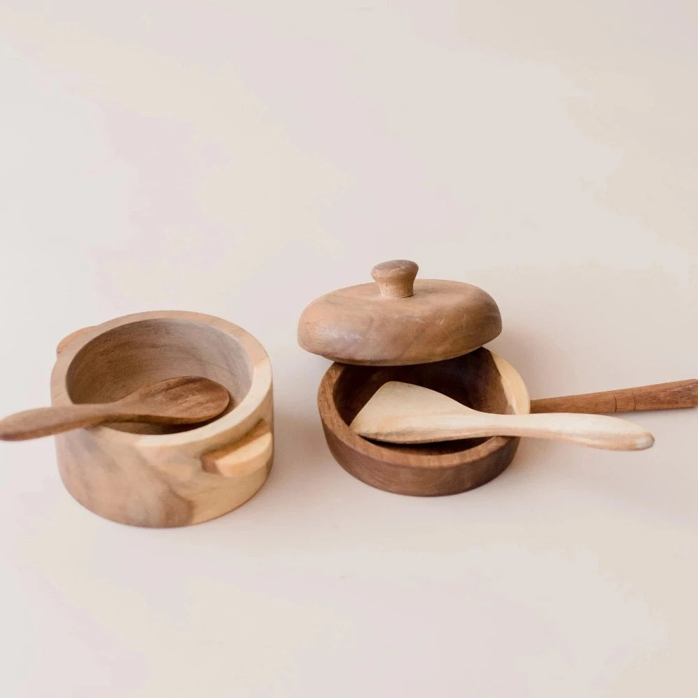 Mahogany Miniature Pot and Pan Playset
