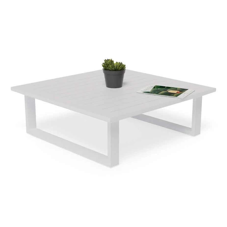 Outdoor Oasis Metal Coffee Table (Available in 2 colors)