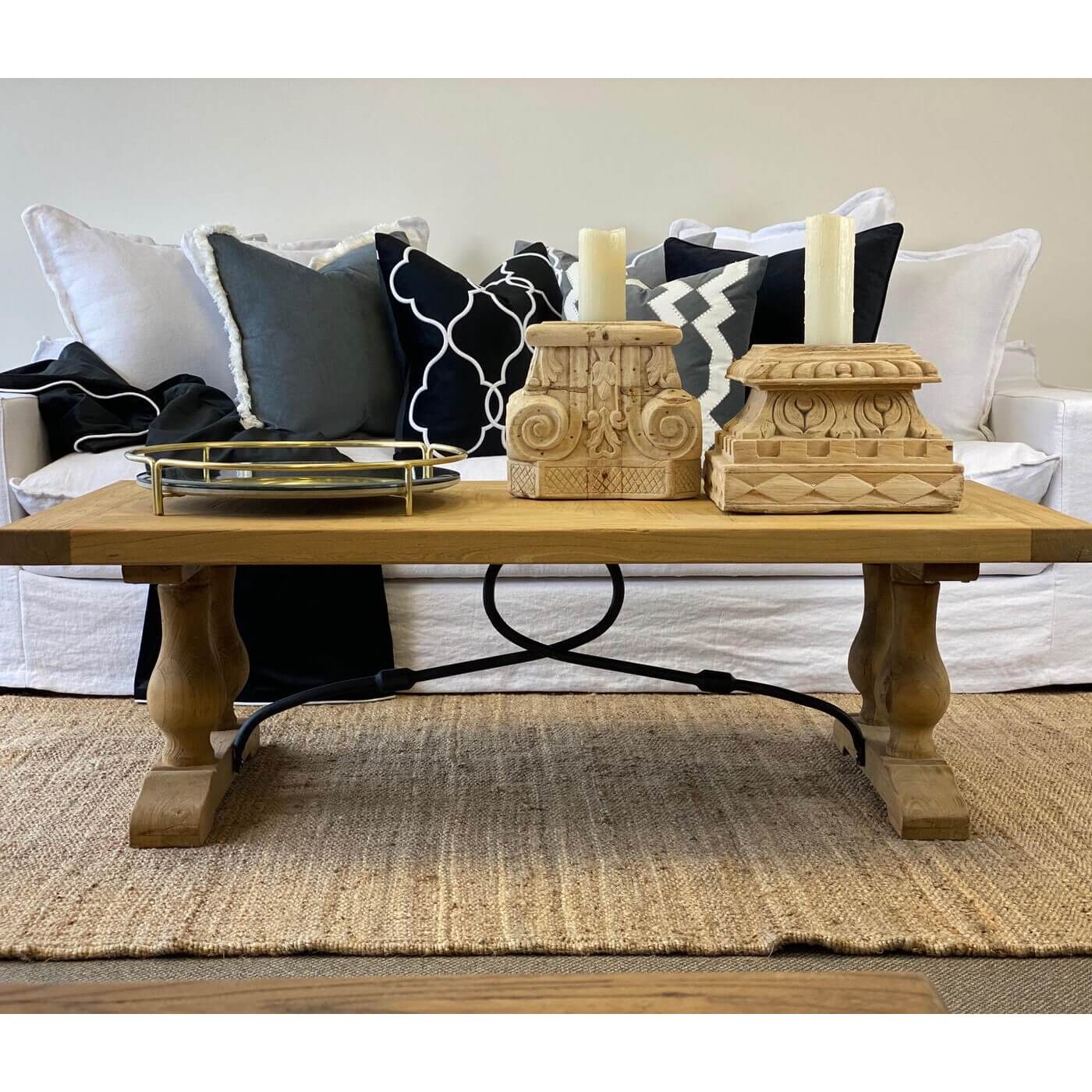 Rustic Farmhouse Coffee Table