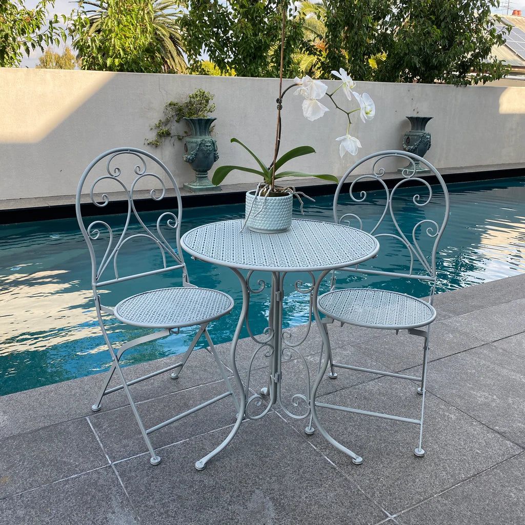 Seamless Style Outdoor Table and Chair - Set of 3 (Grey)