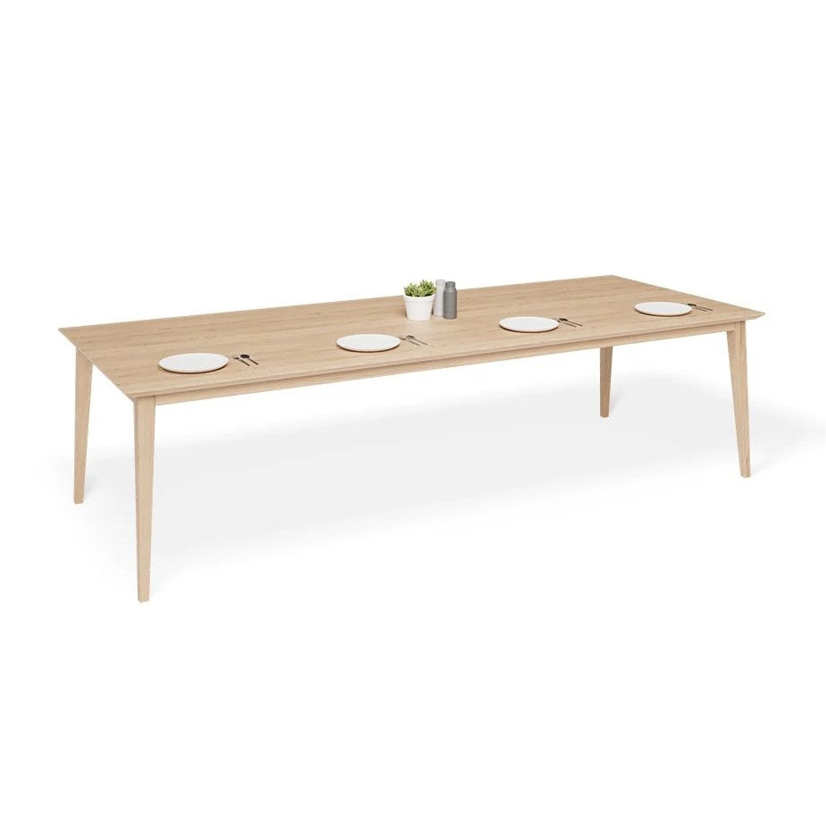 Solid Oak Allure Dining Table (Available in 2 Sizes)